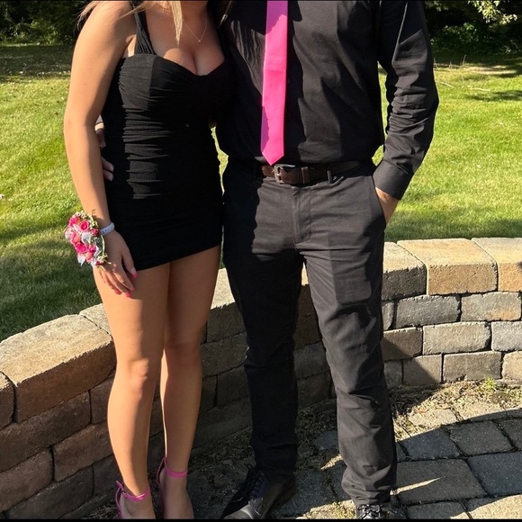 Mini dress - Picture 4 of 4